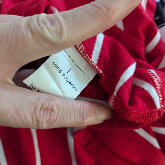 closet closing - Picture 2 of 3